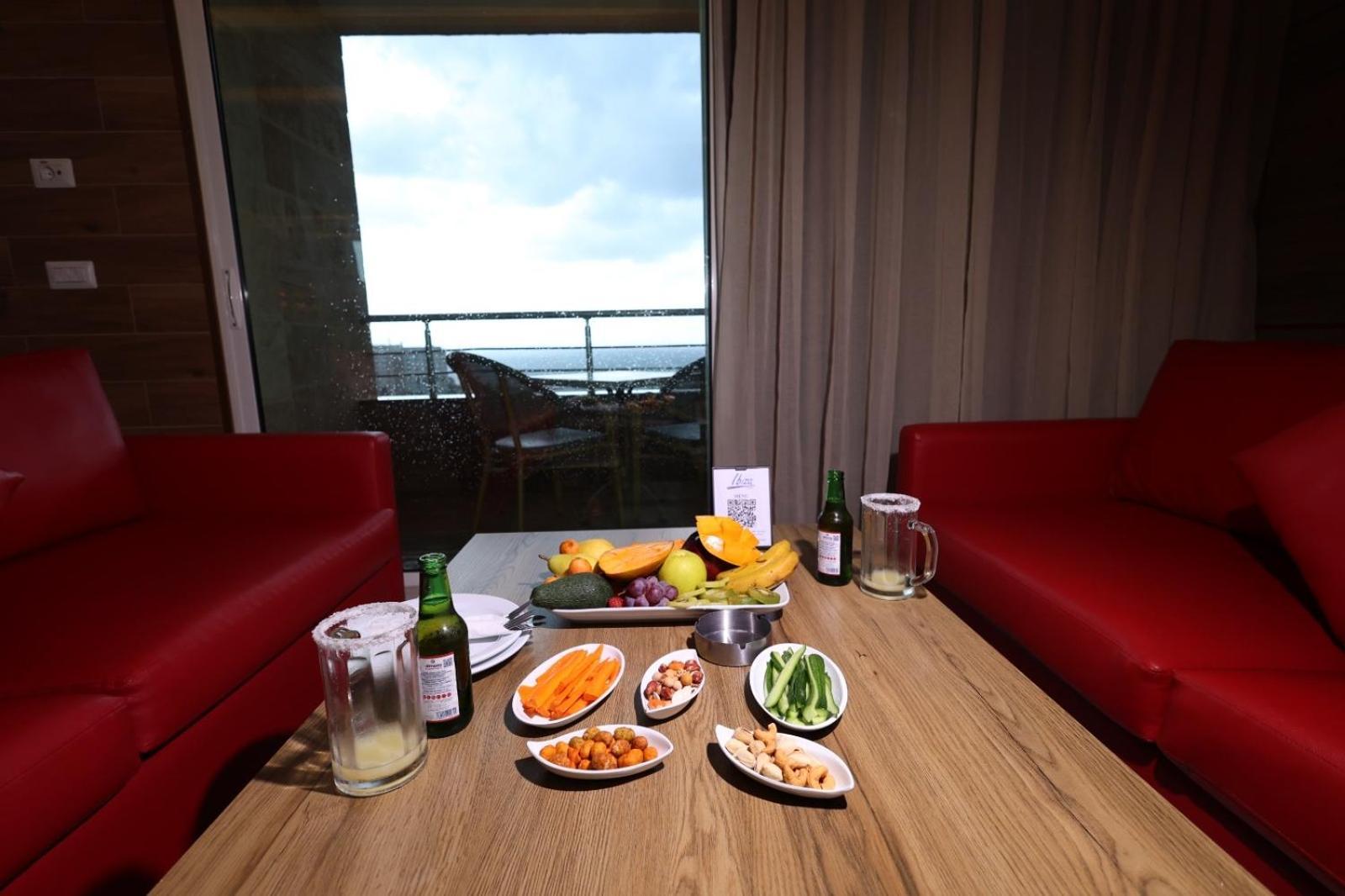 Ibiza Hotel Jounieh Luaran gambar