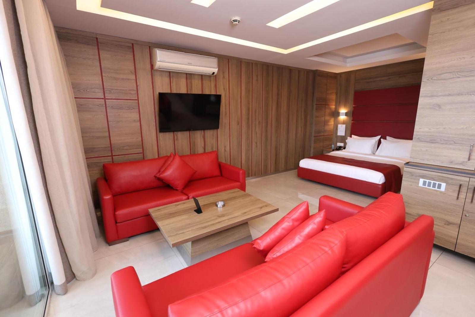 Ibiza Hotel Jounieh Luaran gambar