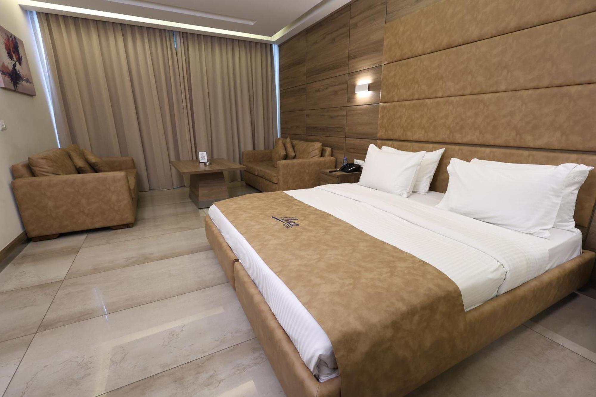 Ibiza Hotel Jounieh Luaran gambar